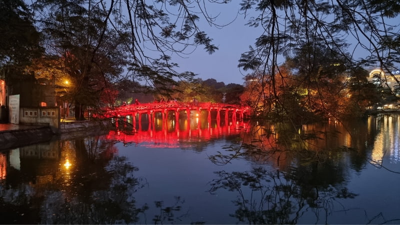 Hoan Kiem Lake Hanoi