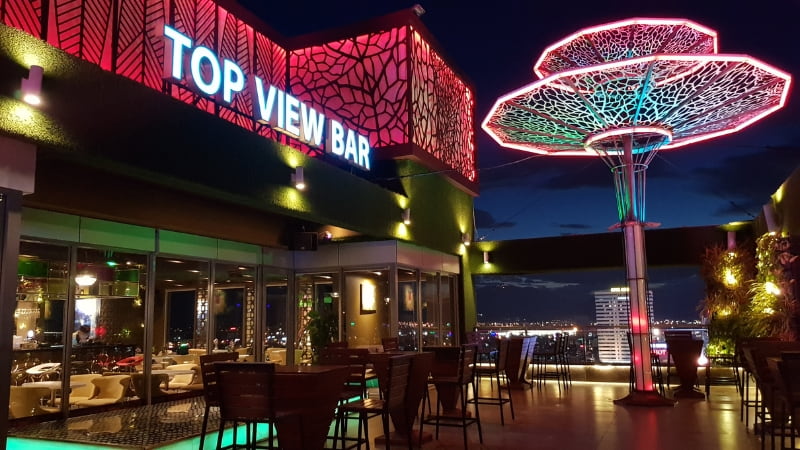 Top View Bar at the Vanda Hotel