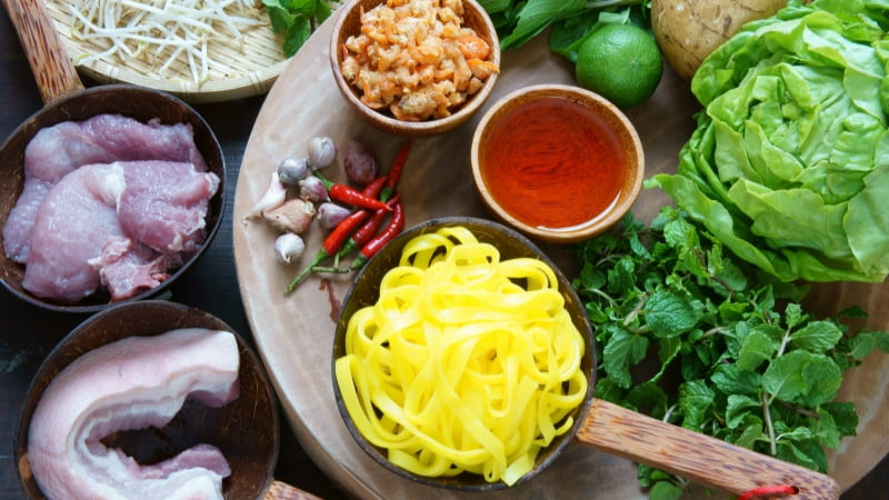 Vietnamese food preparation 