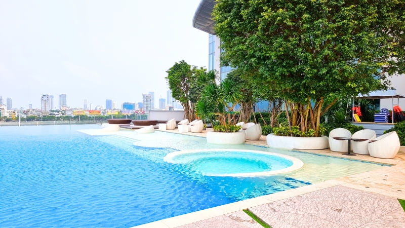Novotel Danang Premier Han River pool & splash pool